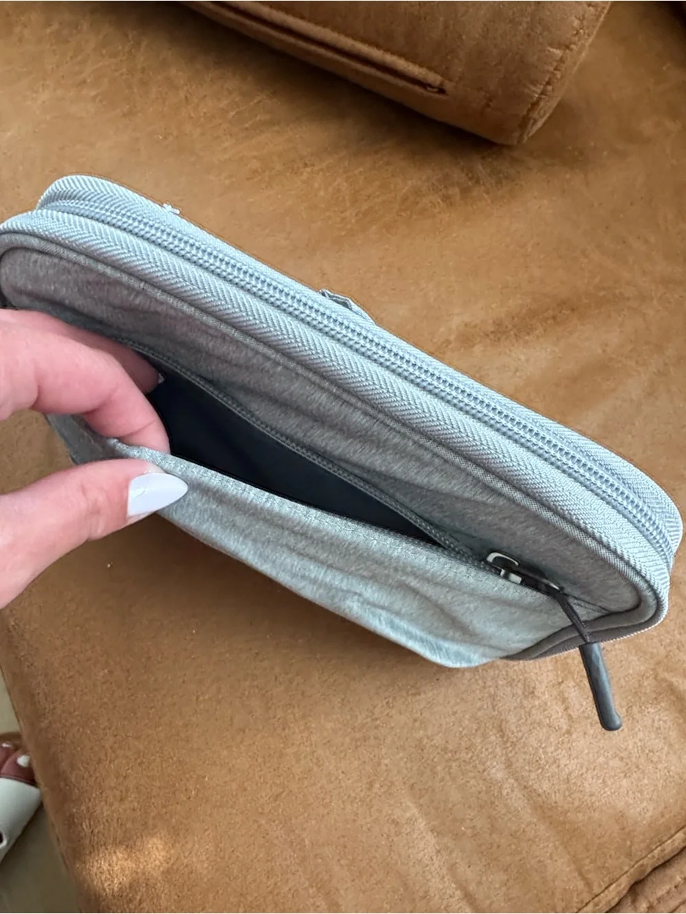 Travelon Light Gray Electronics Organizer Case